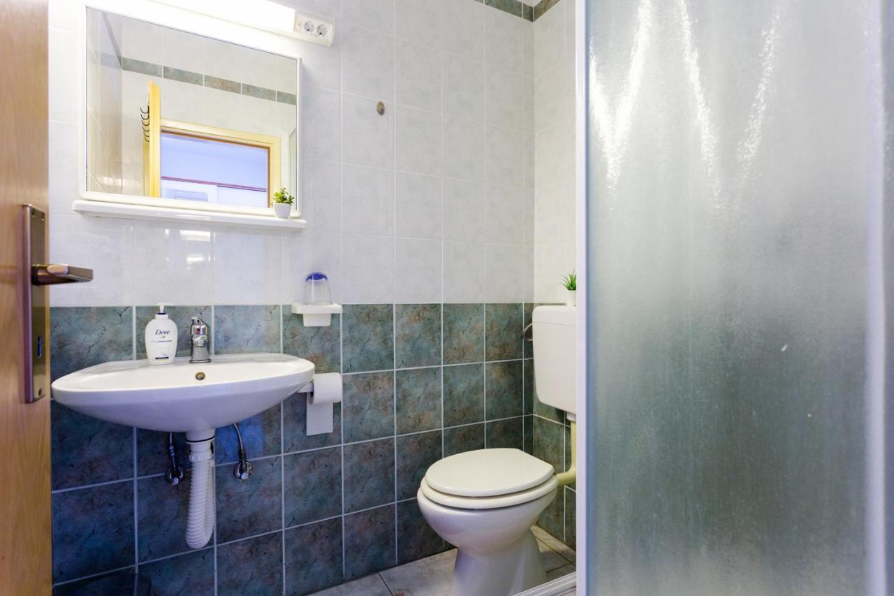 Apartments And Rooms With Parking Space Marina, Trogir - 5953 Exterior foto