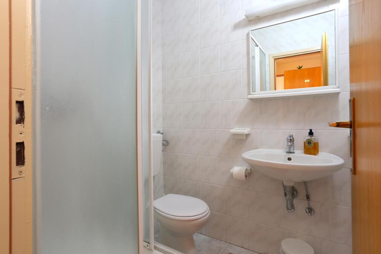 Apartments And Rooms With Parking Space Marina, Trogir - 5953 Exterior foto