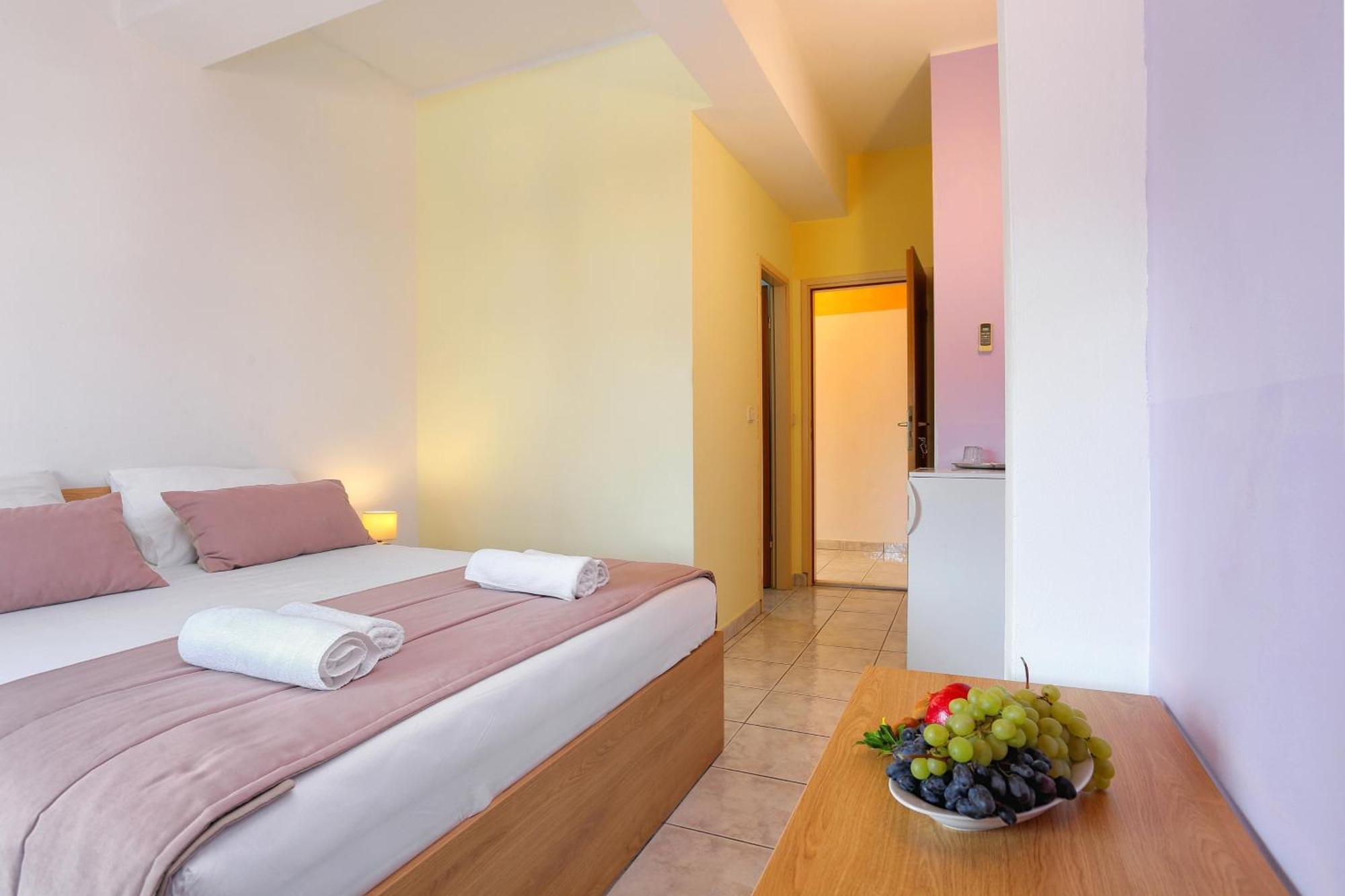 Apartments And Rooms With Parking Space Marina, Trogir - 5953 Quarto foto